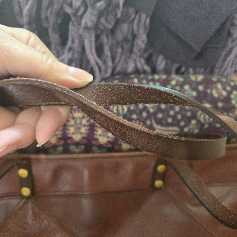 Old Trend Brown Leather Prism Tote With Missing Stud Rivet GUC - Picture 11 of 16